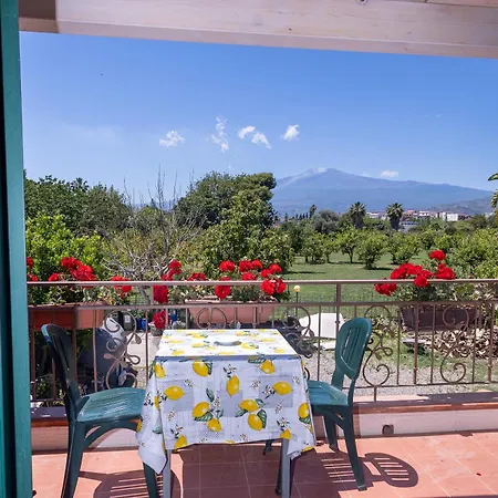 Iris 4* Giardini-Naxos