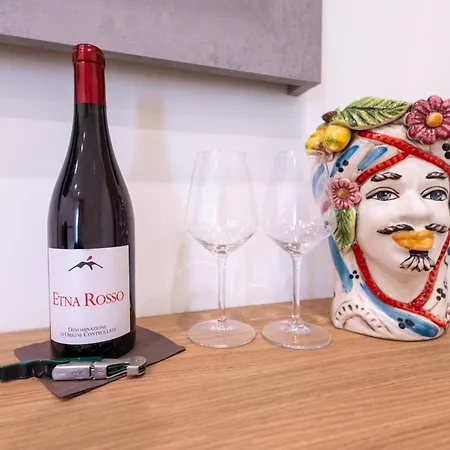 Iris 4* جيارديني ناكسوس